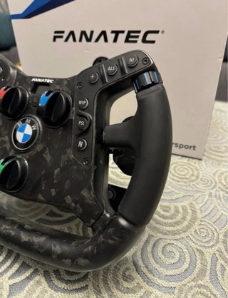 Fanatec Podium BMW M4 GT3 Volante