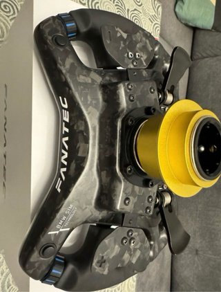 Fanatec Podium BMW M4 GT3 Volante