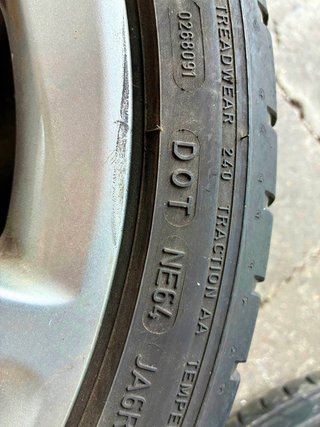 4 RUOTE AUDI GOMME 215 40 r17 XL DOT 2019 DUNLOP