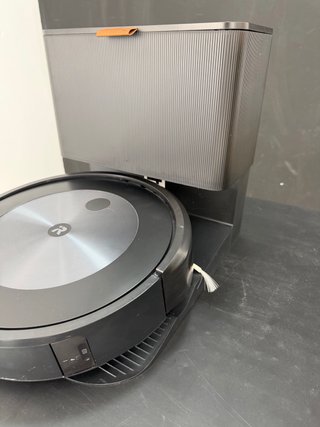 Robot Aspirador iRobot Roomba j7+ Grafito