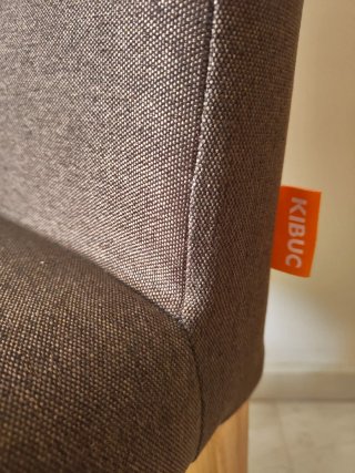 Mesa de comedor madera con 4 sillas