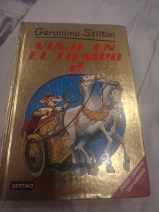 5 LIBROS DE GERONIMO STILTON