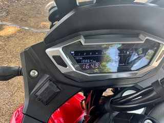 Moto Hispania Tray 125cc Roja