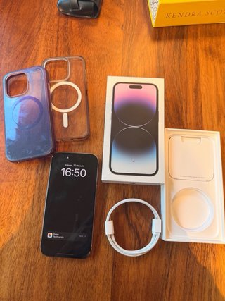 iPhone 14 Pro Apple