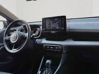 Toyota Yaris YARIS 1.5 120H STYLE