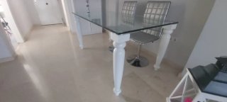 Mesa diseño de comedor cristal y madera