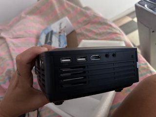 Mini Proyector HD 1280x720