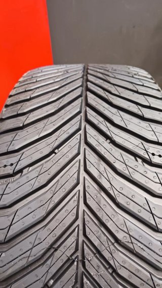 225/40 R19 93Y MICHELIN CROSSCLIMATE 3 SPORT