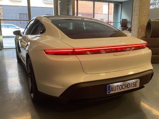 Porsche Taycan 2020