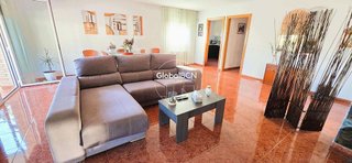 Chalet en venta en Vallirana