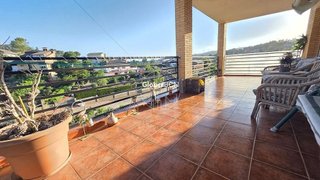 Chalet en venta en Vallirana