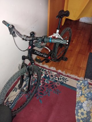 Bicicleta Rockrider No tiene frenos Y el reemplazo