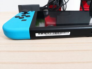 Nintendo Switch V2 + Accesorios y Funda