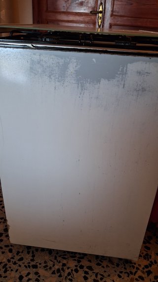 Cocina de gas butano blanca