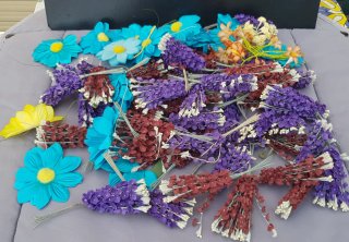 Lotto fiori decorativi in stoffa per creazioni DIY