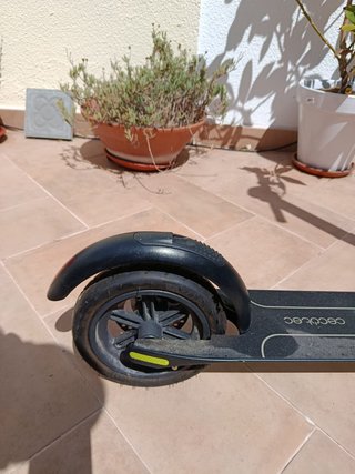 Patinete Eléctrico Cecotec Bongo