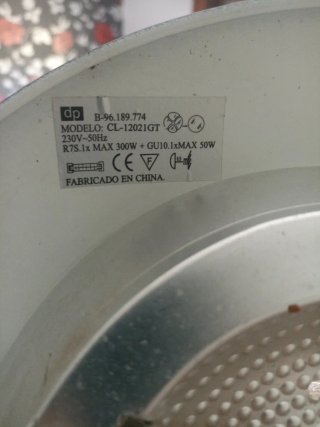 Lámpara de pie negra con bandeja