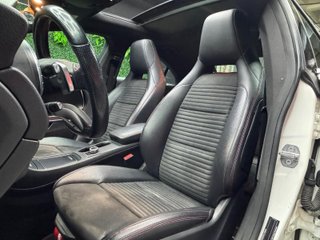 Mercedes-Benz CLA CLA 200