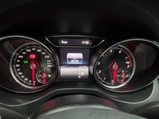 Mercedes-Benz CLA CLA 200
