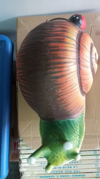 Decorazione lumaca in ceramica per giardino