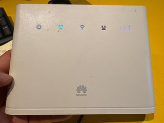 Huawei B311 4G Router Blanco