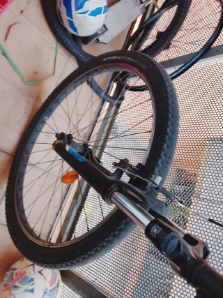 Bicicleta BTWIN Rockrider 240