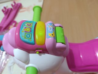 Unicornio balancín y correpasillos