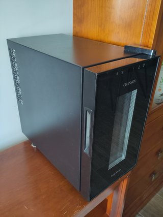 Vinoteca Taurus WC8T Termoeléctrica