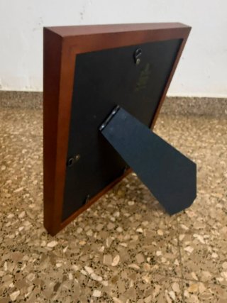 Marco de fotos de madera marrón
