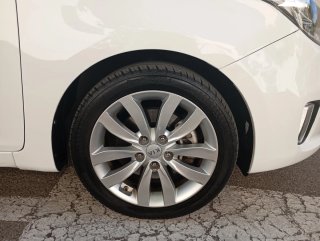 KIA Carens 2016
