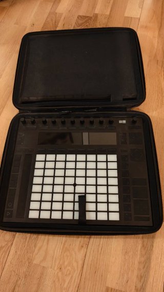 Ableton Push 2 + Maletín UDG Negro
