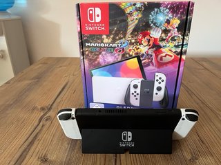 Nintendo Switch OLED Edizione Mario Kart 8