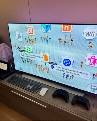 Nintendo Wii U Nera Completa di Accessori