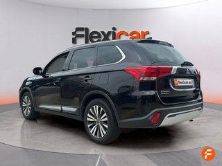 Mitsubishi Outlander 200 MPI Motion CVT 2WD 5 Plazas