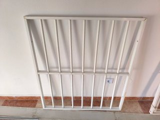 Rejas de aluminio blancas