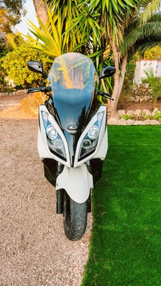 Kymco Superdink 300i