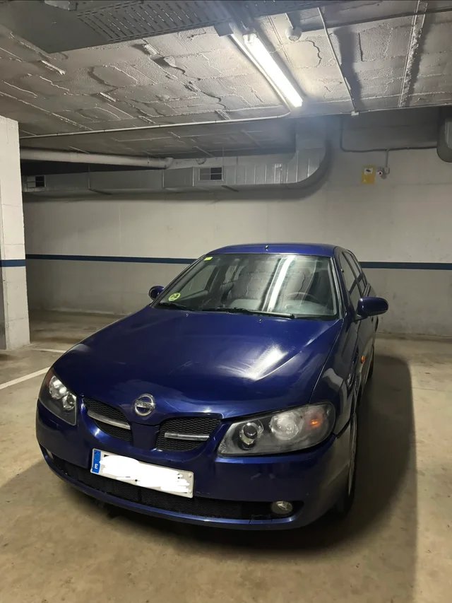 Nissan Almera 2004 - foto 1