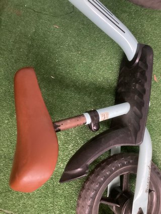 Bici sin pedales aluminio Mint