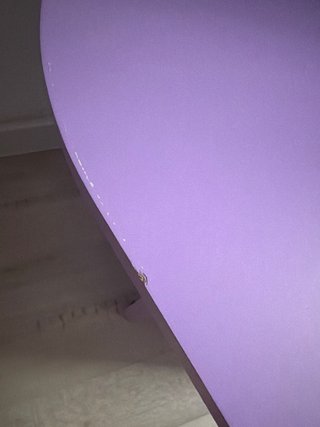 Mesita auxiliar morada de madera