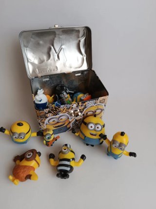 Caja Metálica Minions Cofre