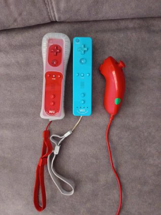 Mandos Wii Nintendo 2 unidades + Nunchuk