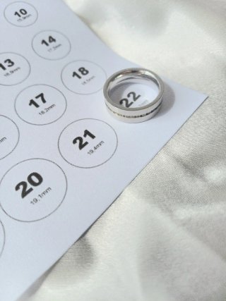 Anillo Acero Elegante con Circonitas