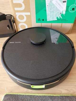 Roomba 105 Combo Robot Aspirador y Friegasuelos