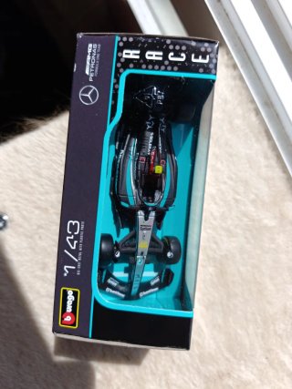 Burago F1 W15 Mercedes Hamilton