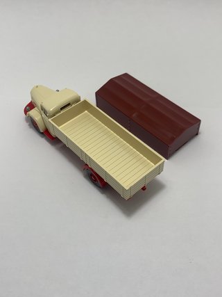 Mercedes L 6600 da marca Wiking escala 1/87