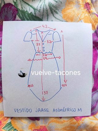 Vestido bajo asimétrico floral  ♡ JAASE * talla M