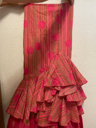 Vestido de flamenca rosa y verde