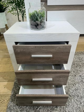 Pack de cabecero matrimonial  + dos mesas de noche