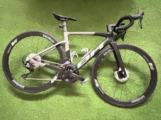 Bicicleta BH RS1 Negra carbono