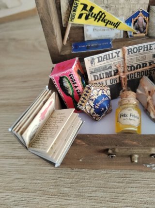 Baule miniatura ispirato a Harry Potter